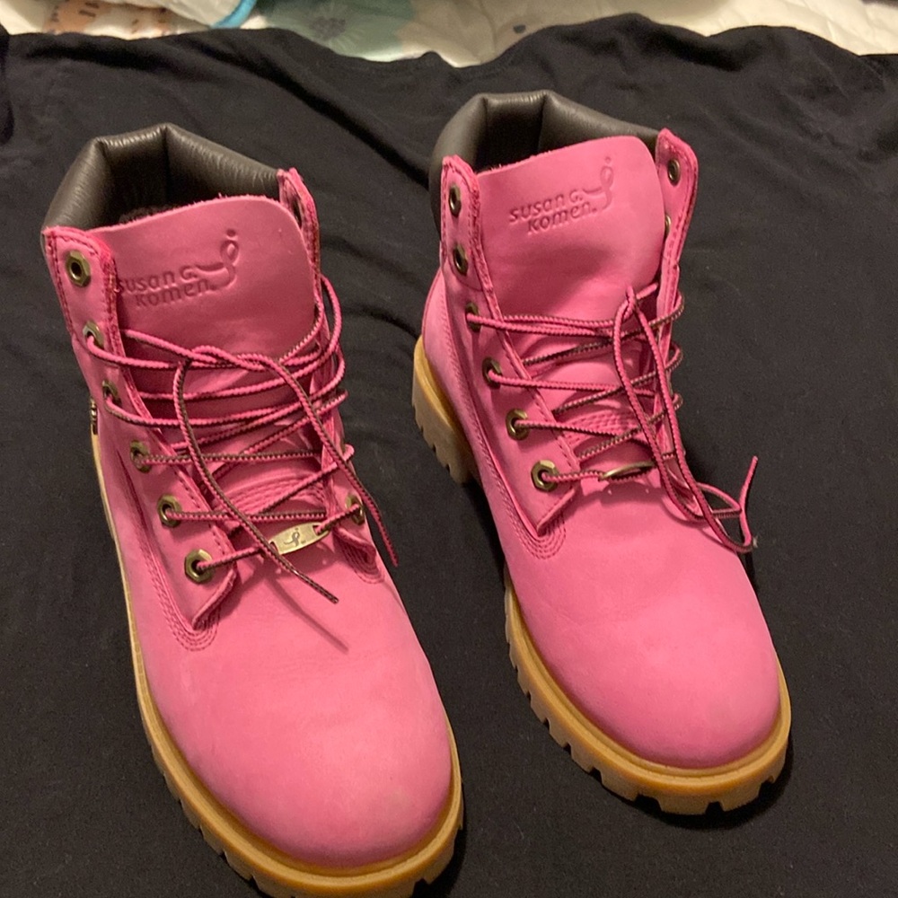 Susan G. Komen - Pink Timberland Boots Boy’s Size 6.